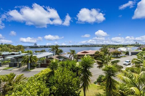 Photo of property in 17 Manurere Avenue, Takapuna, Auckland, 0622