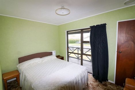 Photo of property in 12 Gregg Street, Dannevirke, 4930