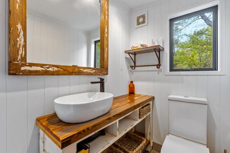 Photo of property in 5 Te Ngahere Lane, Kaiwaka, 0573