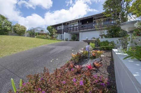 Photo of property in 57 Parr Terrace, Castor Bay, Auckland, 0620