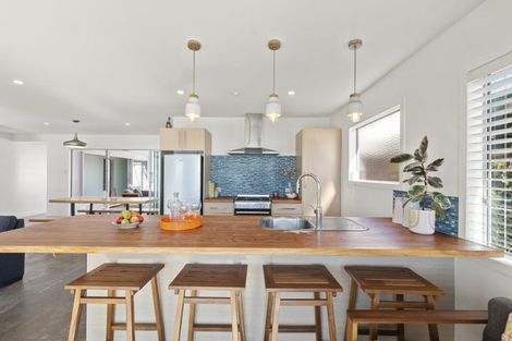 Photo of property in 1880 East Coast Road, Whakatiwai, Pokeno, 2473