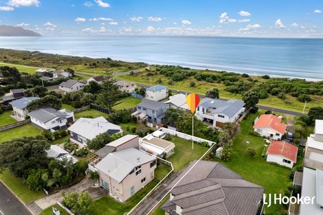 Photo of property in 183a Seaforth Road, Waihi Beach, 3611