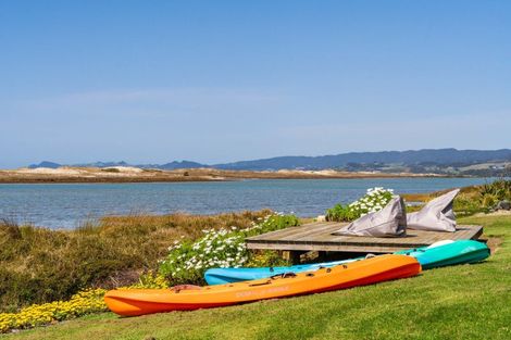 Photo of property in 41 North Cove Lane, Waipu, 0582