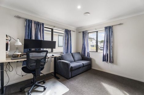 Photo of property in 21 Maylee Crescent, Gulf Harbour, Whangaparaoa, 0930