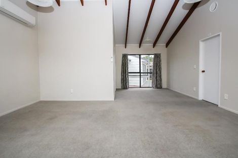 Photo of property in 9 Hulme Place, Leamington, Cambridge, 3432