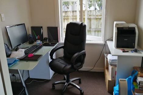 Photo of property in 45g Swanson Road, Henderson, Auckland, 0610