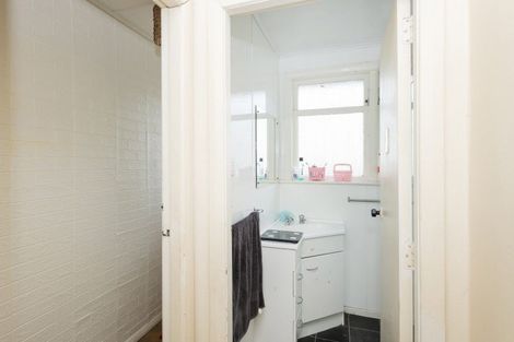 Photo of property in 33 Glasgow Crescent, Kaiti, Gisborne, 4010