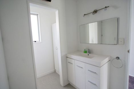 Photo of property in 2a Nikau Drive, Redwoodtown, Blenheim, 7201