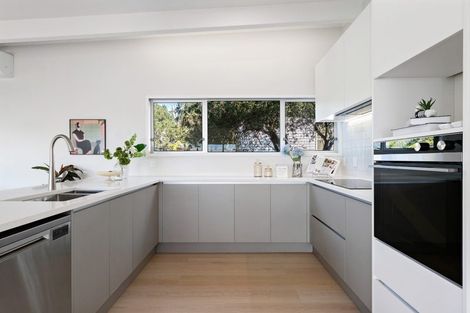 Photo of property in 137 Albany Highway, Unsworth Heights, Auckland, 0632