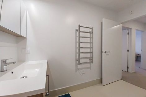 Photo of property in 9/2 Tahuhu Road, Mount Wellington, Auckland, 1062