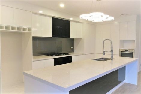 Photo of property in 8 Fong Road, Flat Bush, Auckland, 2019