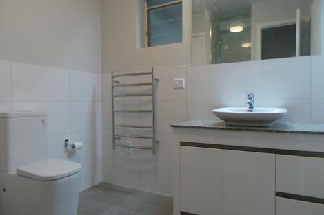 Photo of property in 17/83 Lake Road, Devonport, Auckland, 0622