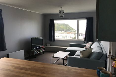 Photo of property in 2 Milne Terrace, Island Bay, Wellington, 6023