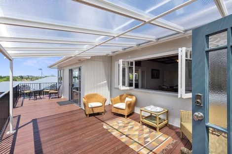 Photo of property in 55 Forest Lake Road, Forest Lake, Hamilton, 3200