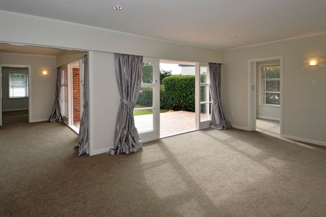 Photo of property in 37 Millen Avenue, Pakuranga, Auckland, 2010