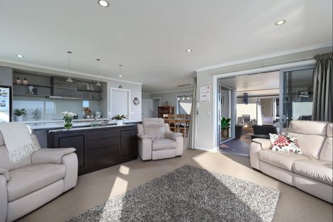 Photo of property in 9 Berkshire Place, Stoke, Nelson, 7011