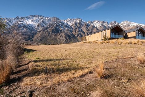 Photo of property in 24 Falconer Rise, Jacks Point, Queenstown, 9371