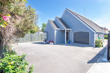 Photo of property in 417a Ruahine Street, Terrace End, Palmerston North, 4410