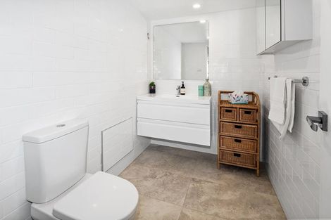 Photo of property in 13 Moana Drive, Tanners Point, Katikati, 3177