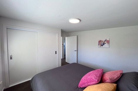 Photo of property in 74 Great North Road, Winton, 9720