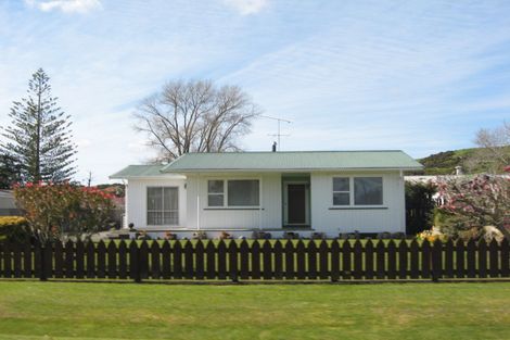 Photo of property in 19 Apatu Street, Wairoa, 4108