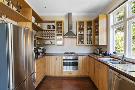 Photo of property in 57 Mantell Street, Seatoun, Wellington, 6022