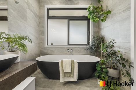 Photo of property in 19 William Andrew Road, Pukekohe, 2120