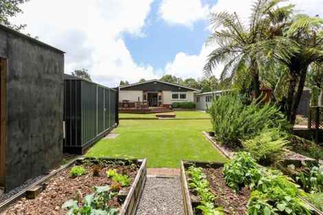 Photo of property in 20 Patterson Road, Hurworth, New Plymouth, 4371