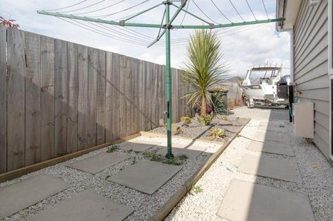 Photo of property in 180 Matua Road, Kumeu, 0810
