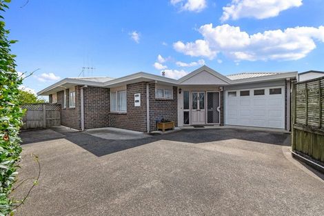 Photo of property in 12a Simons Street, Kensington, Whangarei, 0112
