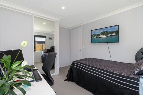 Photo of property in 33 Pakanga Grove, Pyes Pa, Tauranga, 3112