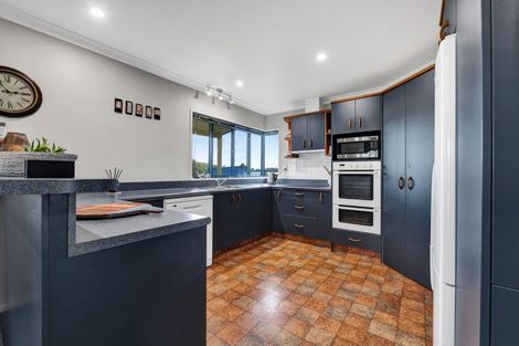 Photo of property in 1758 Mountain Road, Inglewood, 4386