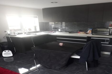 Photo of property in 11 Ravello Rise, Flat Bush, Auckland, 2019