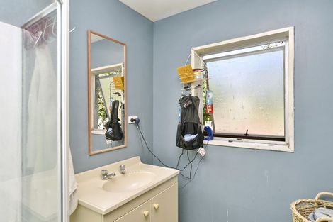 Photo of property in 1/17 Frensham Crescent, Woolston, Christchurch, 8062