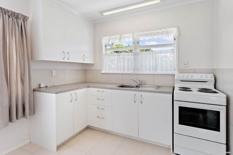 Photo of property in 134 Te Atatu Road, Te Atatu South, Auckland, 0610