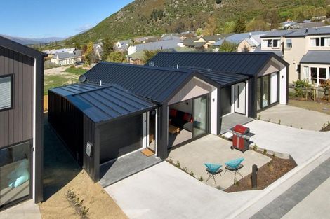 Photo of property in 14/39 Cherry Blossom Avenue, Frankton, Queenstown, 9300