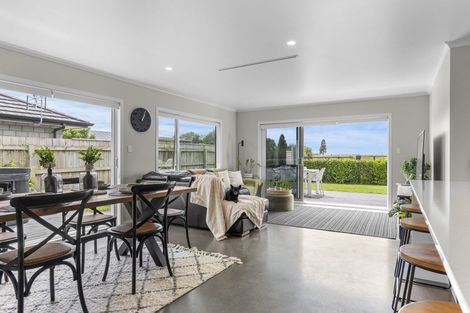 Photo of property in 31 Aratapu Street, Waitara, 4320