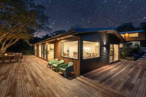 Photo of property in 125c Sailors Grave Road, Pumpkin Hill, Whitianga, 3591