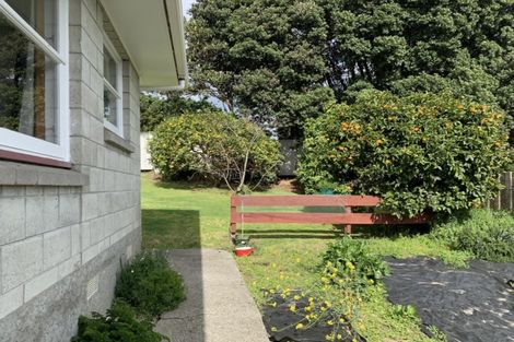Photo of property in 18 Tarawa Street, Paekakariki, 5034