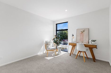 Photo of property in 27 Eccles Place, Halswell, 8025