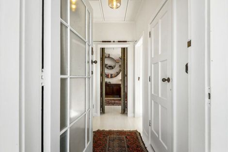 Photo of property in 18 Derby Street, Devonport, Auckland, 0624