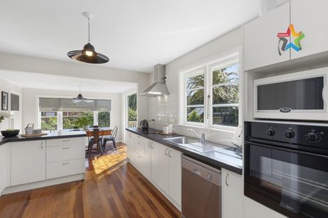 Photo of property in 17 Tawhai Street, Stokes Valley, Lower Hutt, 5019
