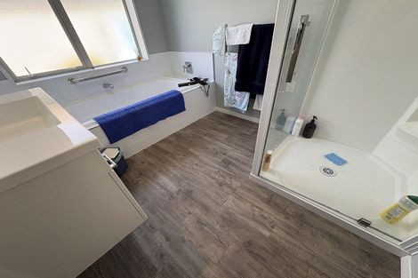 Photo of property in 111a Aorangi Road, Bryndwr, Christchurch, 8053