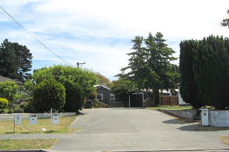 Photo of property in 2/13 Colac Street, Avondale, Christchurch, 8061