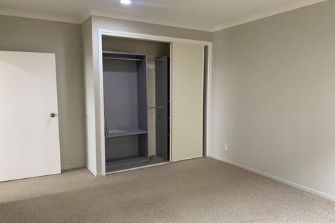 Photo of property in 2a Castleton Drive, Howick, Auckland, 2014