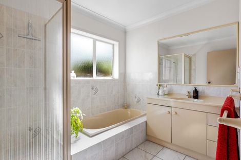 Photo of property in 1/42 Bay Street, Red Beach, 0932