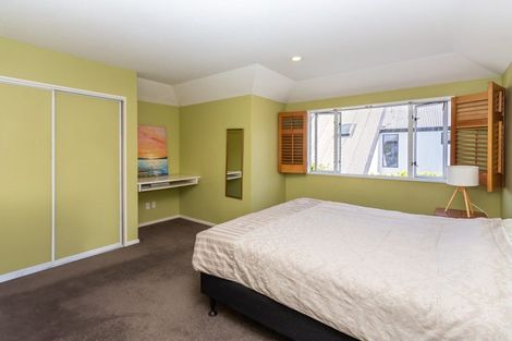 Photo of property in 2/138 Memorial Avenue, Burnside, Christchurch, 8053