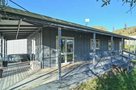 Photo of property in 717 Puketitiri Road, Puketapu, Napier, 4182