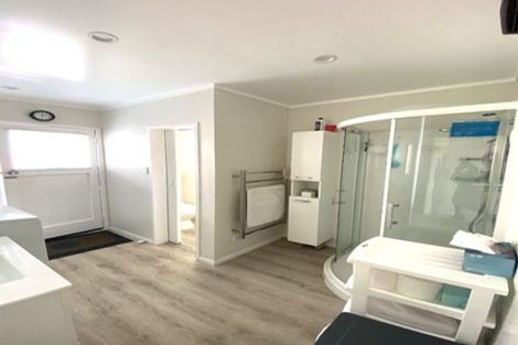 Photo of property in 3/48 Paremata Crescent, Paremata, Porirua, 5024