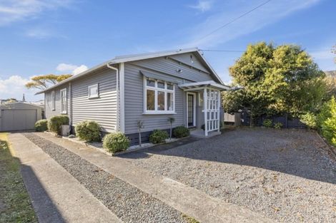 Photo of property in 13 Waikare Avenue, Waiwhetu, Lower Hutt, 5010
